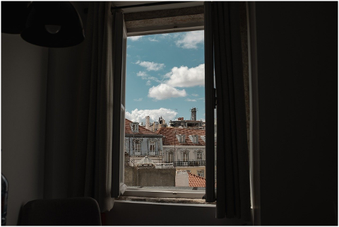 window-lisbon-portugal-architecture-4605938