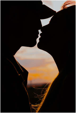 couple-love-sunset-young-5028351